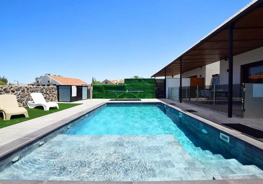 וילה מאיורי ריזורט