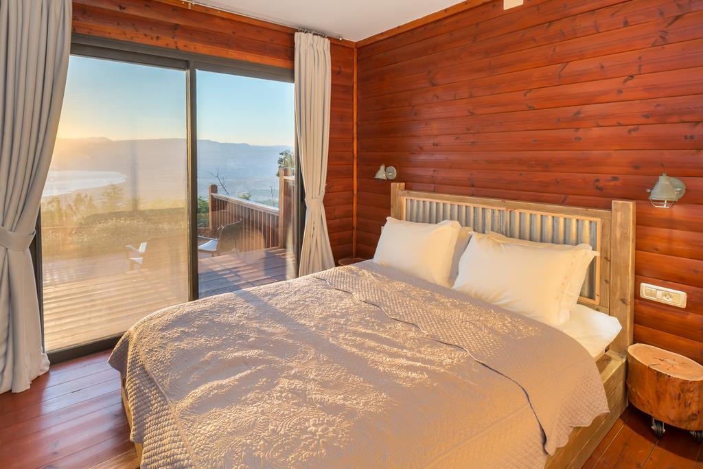 הבקתה בחווה