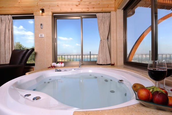 בקתות נוף האגם