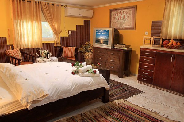 בקתות משפחתיות