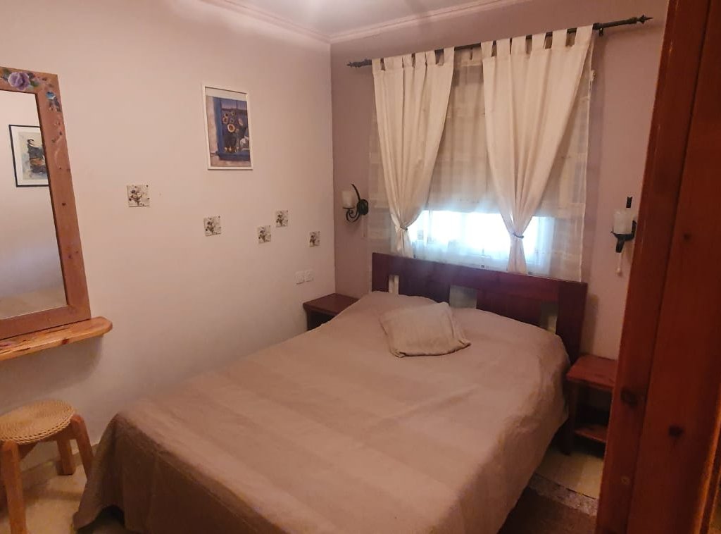 בקתה אחת בקתה אחת