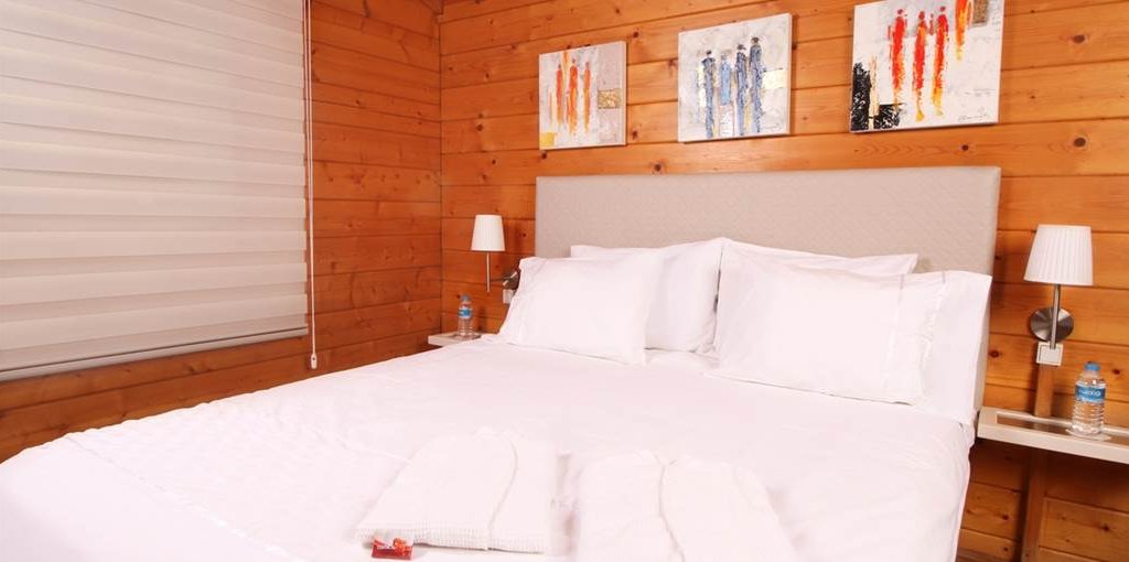 בקתות אחוזת טל