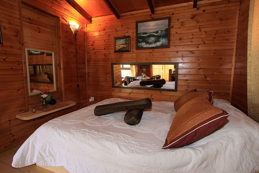 הבקתה המזרחית