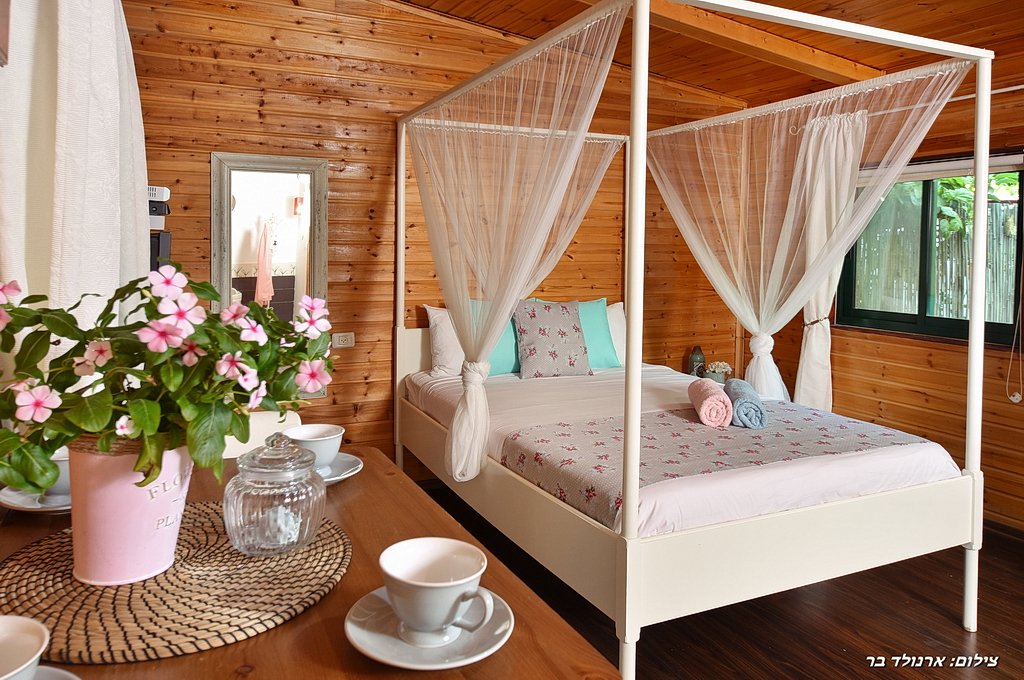 בקתת עץ בקתת עץ