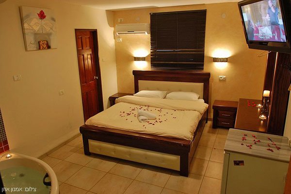 זוגיים עם גקוזי