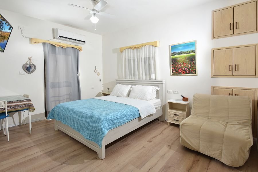 אבישיוש אבישיוש