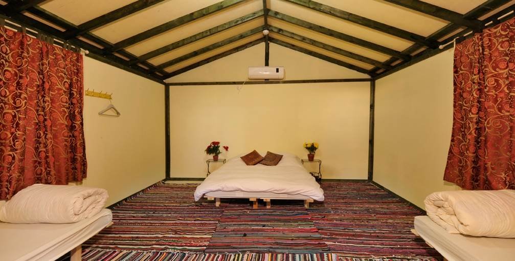 בקתות זוגיות