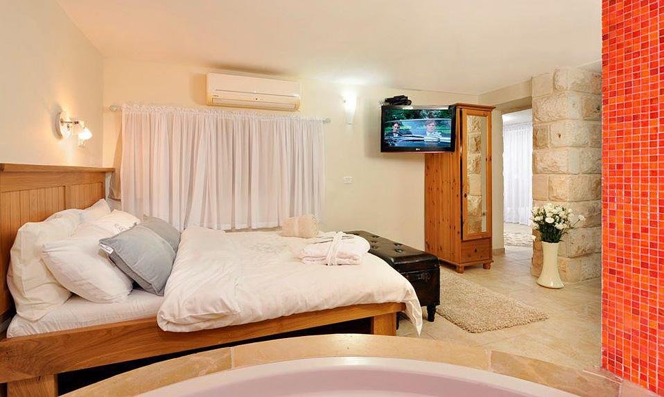 האחוזה בחד נס