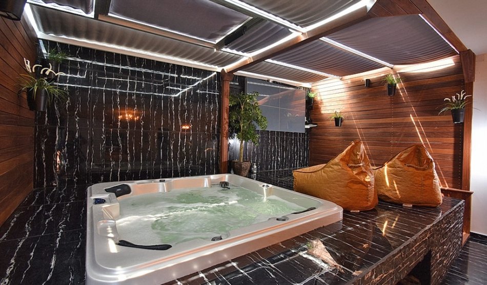 סוויטת Black סוויטת Black