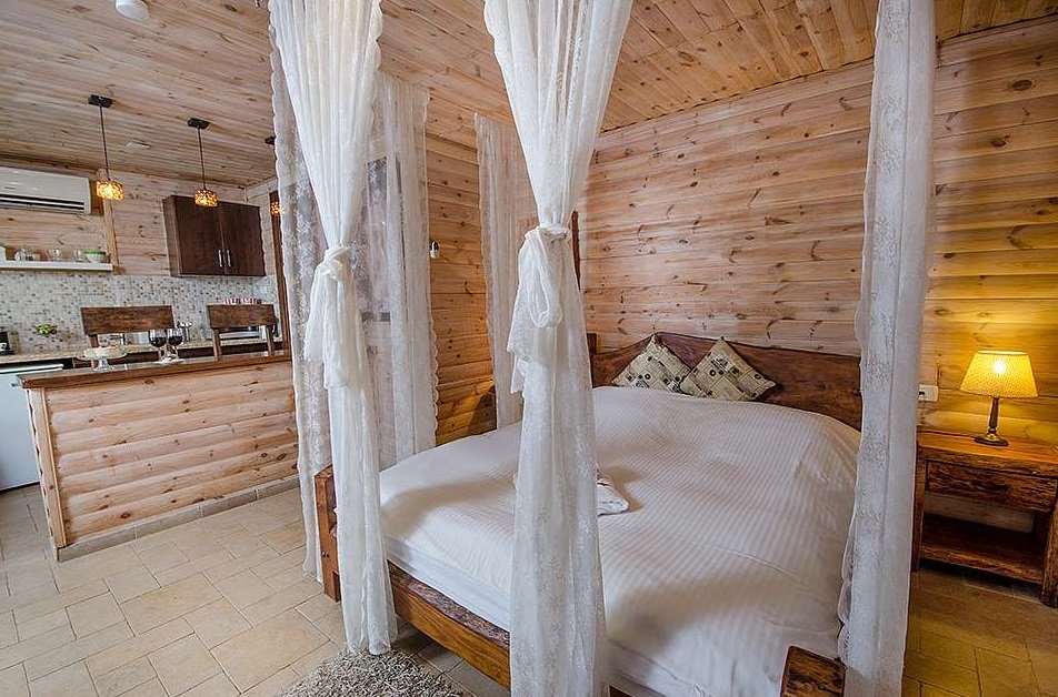 סוויטת בראשית סוויטת בראשית