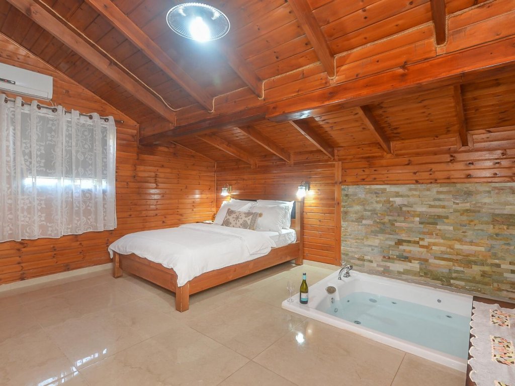 סוויטת הדר ארבע