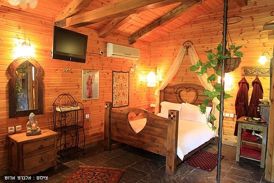 בקתה ראשונה