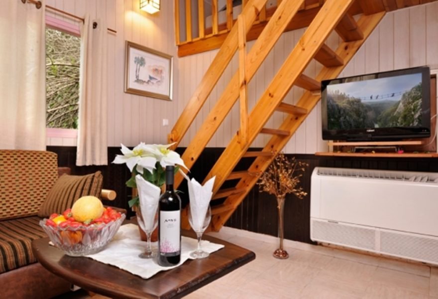 בקתות עם גלריה