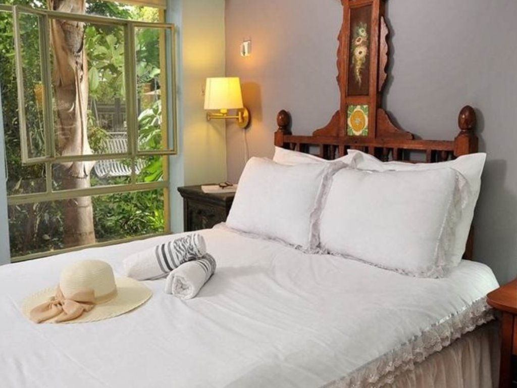 אהבה ולימונים שתיים