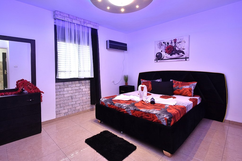 סוויטה ראשונה