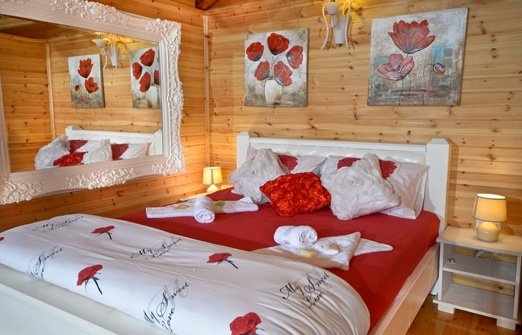 מלכותי מלכותי