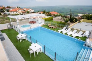 מערות נוף הצוק יוקרה