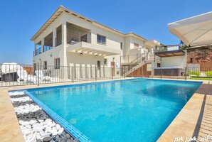 רוז גרדן בוטיק